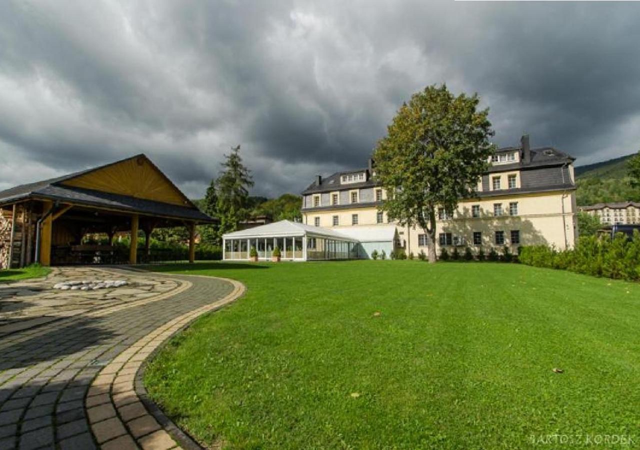 Hotel Alpin シュチルク エクステリア 写真